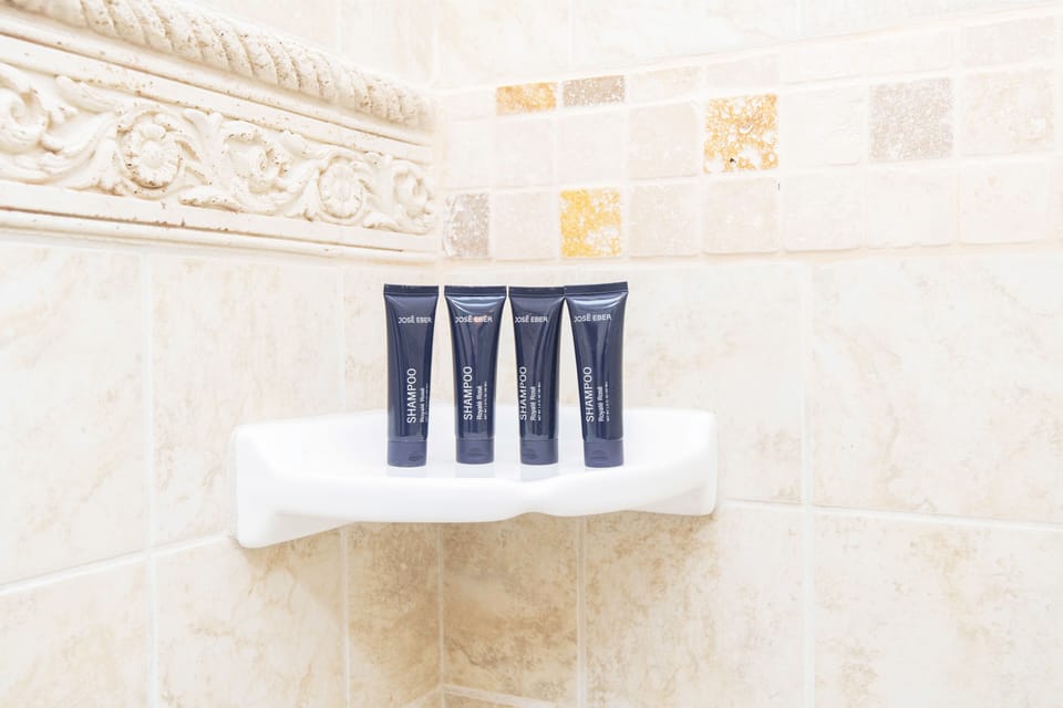 Bathroom amenities