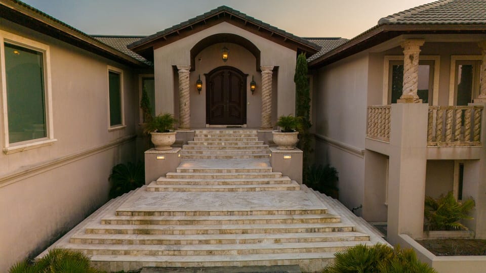 Sea Castle | Front Entrance