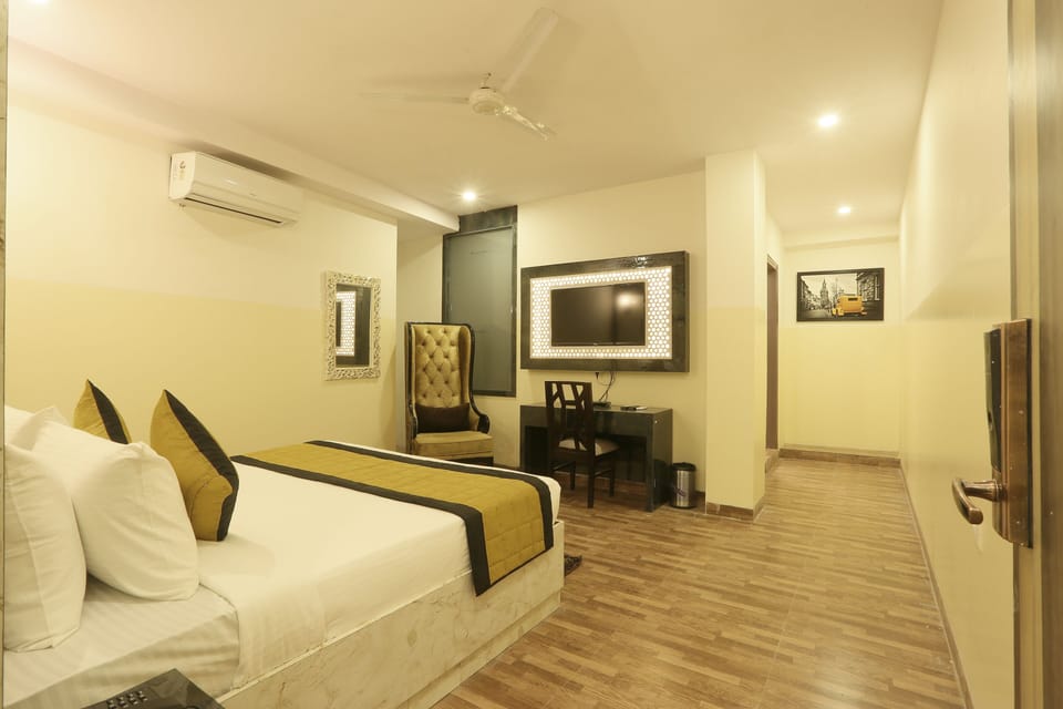 Deluxe Room | In-room safe, desk, soundproofing, free WiFi