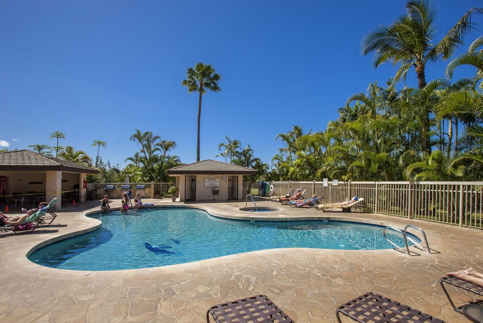 Pool, hot tub, gas BBQs walk out from the condo. Has shade dining area 