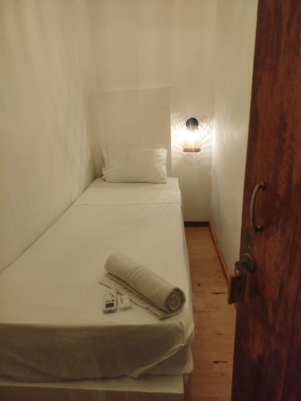 Shared Dormitory, 1 Bedroom, Smoking, Patio | 1 bedroom