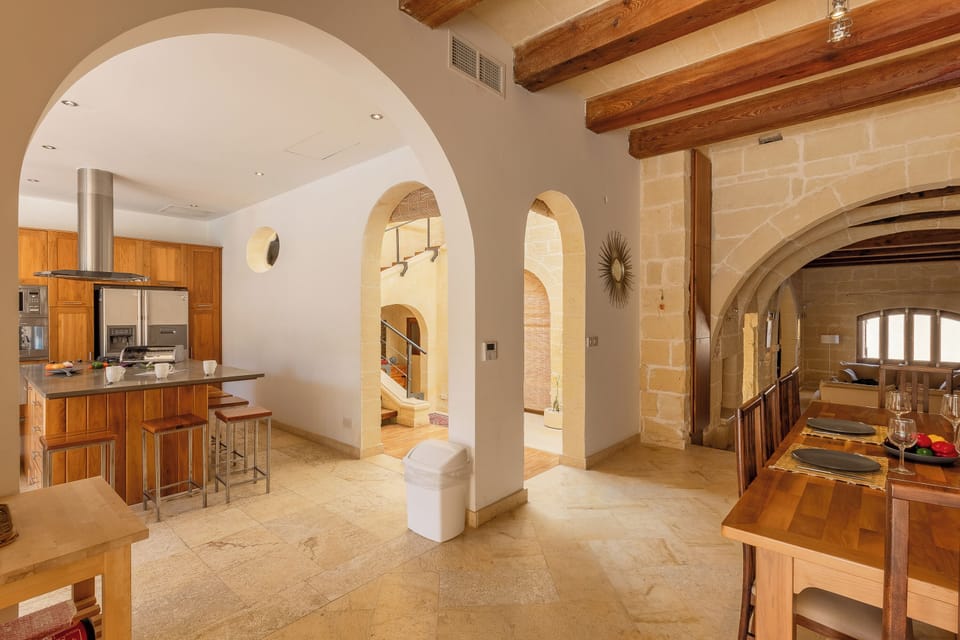 Family House, Multiple Bedrooms (OneFifty Gozitan Villa and Pool) | Dining