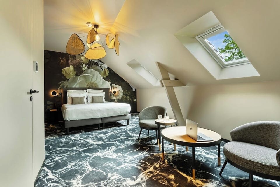 ICONE | Minibar, in-room safe, individually decorated, individually furnished