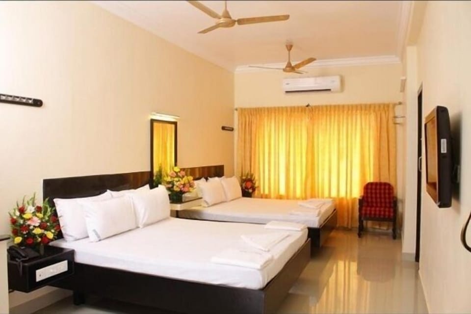 FAMILY TWIN BEDDED AC | Soundproofing, bed sheets