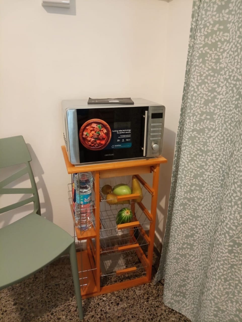Comfort Apartment | Private kitchen | Full-size fridge, microwave, oven, stovetop