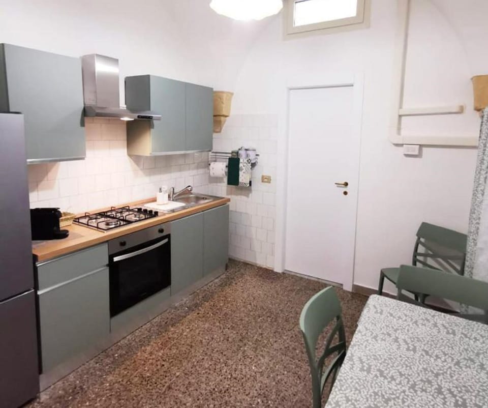 Comfort Apartment | Private kitchen | Full-size fridge, microwave, oven, stovetop