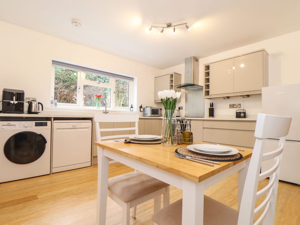 Fridge, dishwasher, electric kettle, toaster