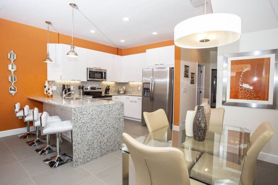 Dining Area and Kitchen#Disney #Parks #Clermont #Townhouse #Vacation #Rental #Orlando #Heatedpool