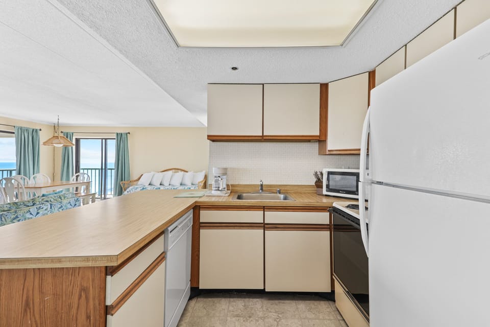 Well Stocked with everything you'll need to make mealtime a Breeze.