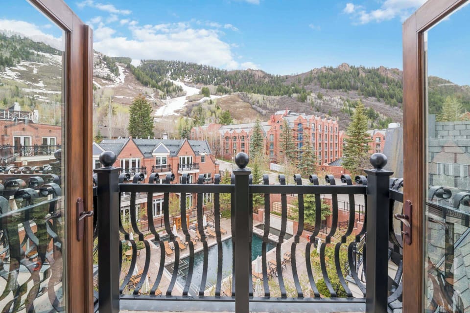 Aspen-45B4-0946
