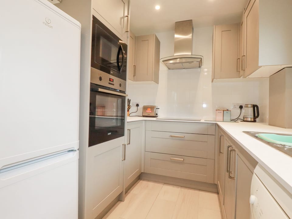 Fridge, dishwasher, electric kettle, toaster