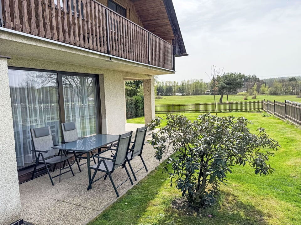 Garden, Lawn, Shade, Chair, Outdoor Furniture, Landscaping, Backyard, Cottage, Yard, Estate