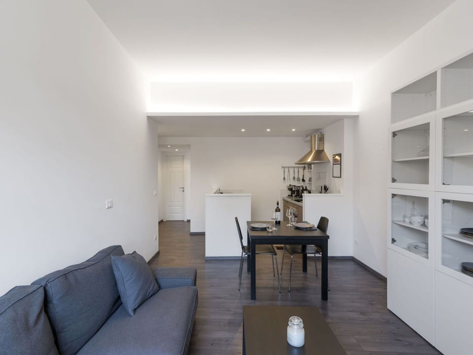 Couch, Furniture, Table, Wood, Interior Design, Comfort, Building, Shelf, Flooring, Floor