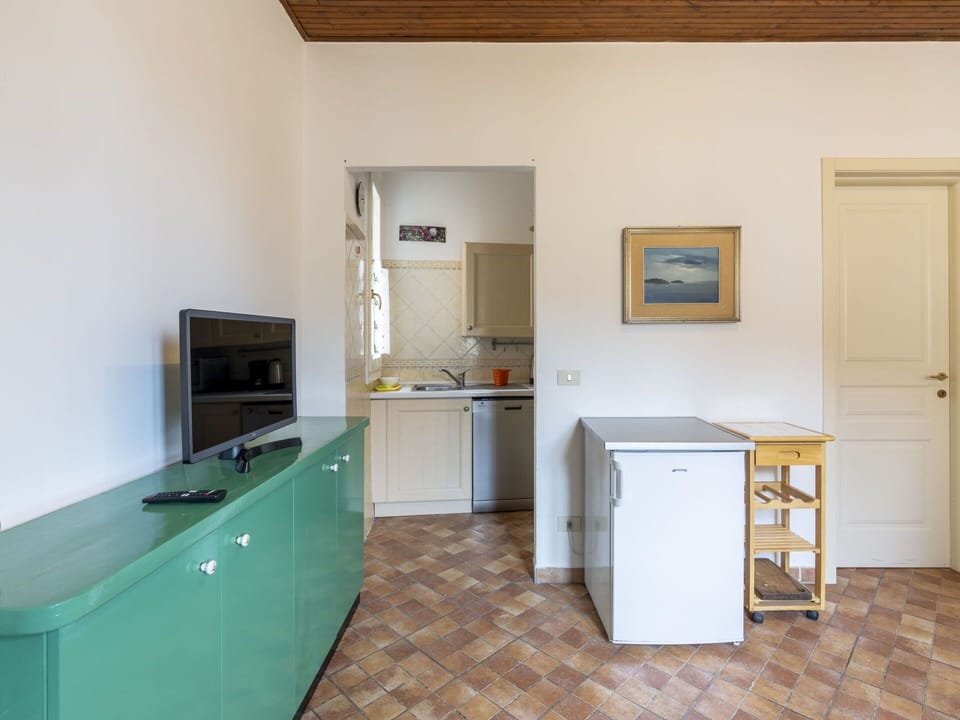 Cabinetry, Furniture, Drawer, Table, Chair, Wood, Countertop, Interior Design, Kitchen, Flooring