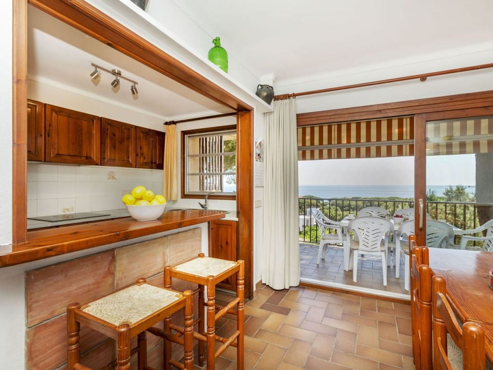 Furniture, Interior Design, Flooring, Ceiling, Floor, Table, Chair, Kitchen & Dining Room Table, Kitchen, Room