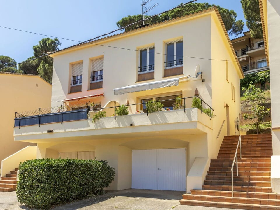 Residential Area, Home, House, Architecture, Balcony, Apartment, Porch, Estate, Handrail, Villa