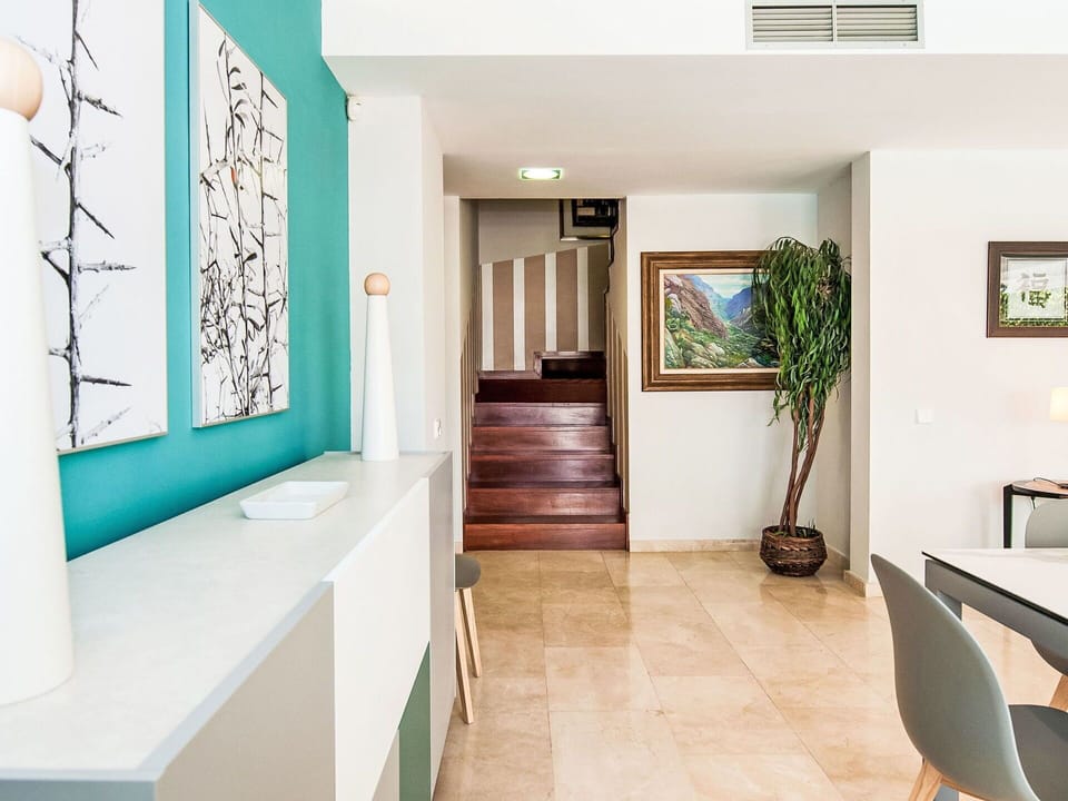 Interior Design, Furniture, Flooring, Floor, Wall, Wood, Ceiling, Room, Home, Lighting