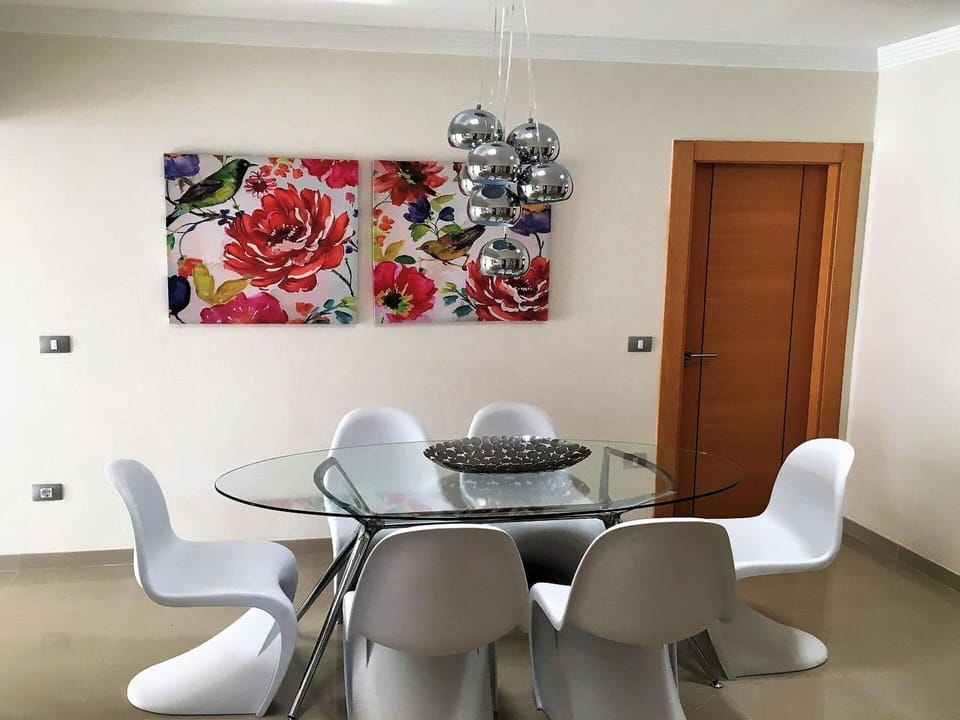 Table, Furniture, Property, Plant, Building, Window, Chair, Sky, Azure, Interior Design