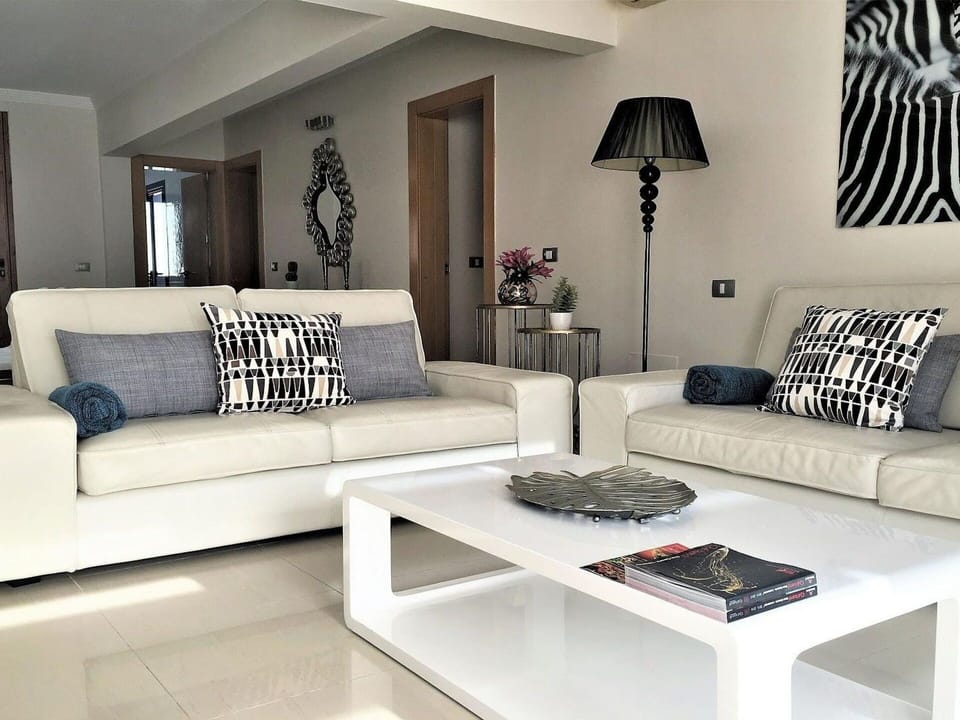 Table, Furniture, Property, Plant, Building, Window, Chair, Sky, Azure, Interior Design
