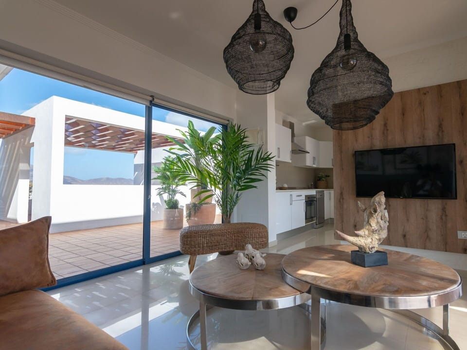 Furniture, Property, Cabinetry, Picture Frame, Window, Building, Comfort, Azure, Drawer, Wood