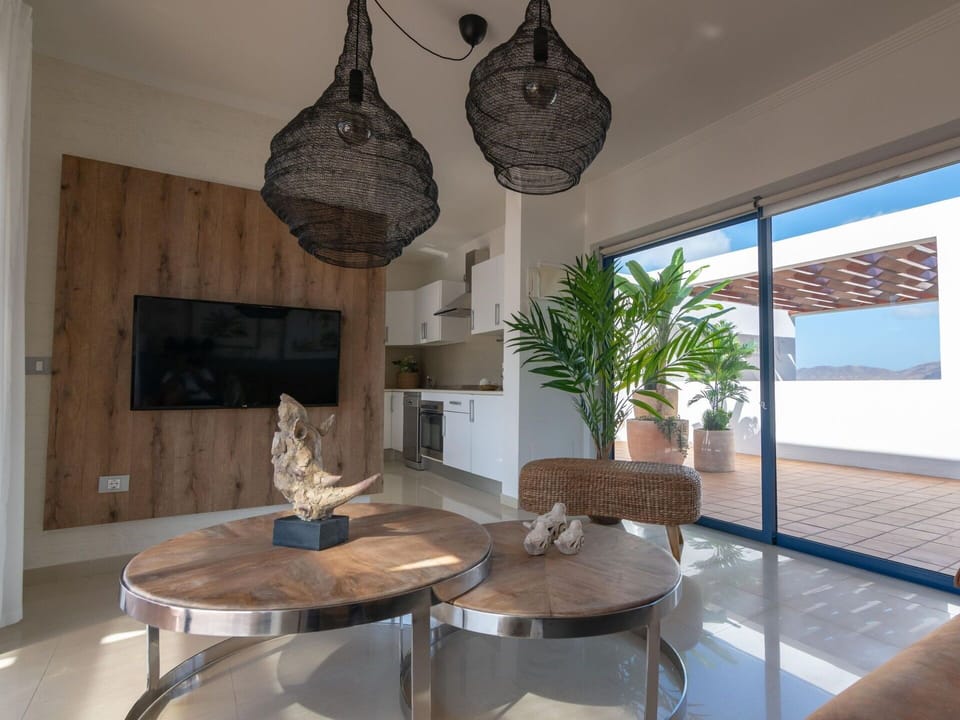 Furniture, Property, Cabinetry, Picture Frame, Window, Building, Comfort, Azure, Drawer, Wood