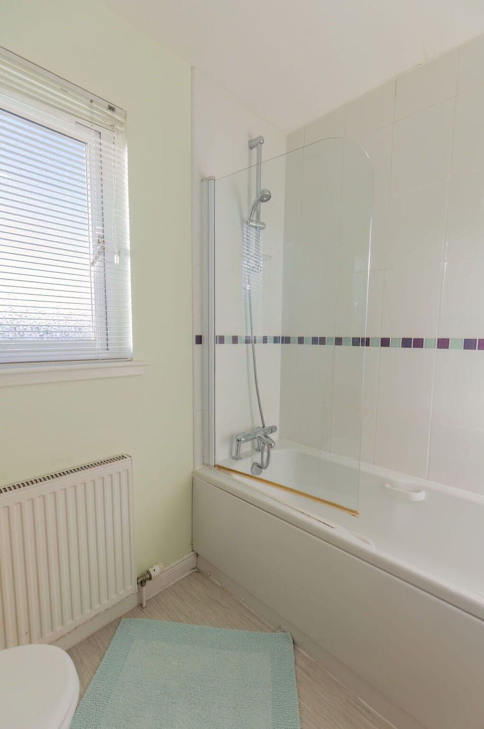 Building, Window, Wood, House, Shade, Flooring, Window Blind, Floor, Hardwood