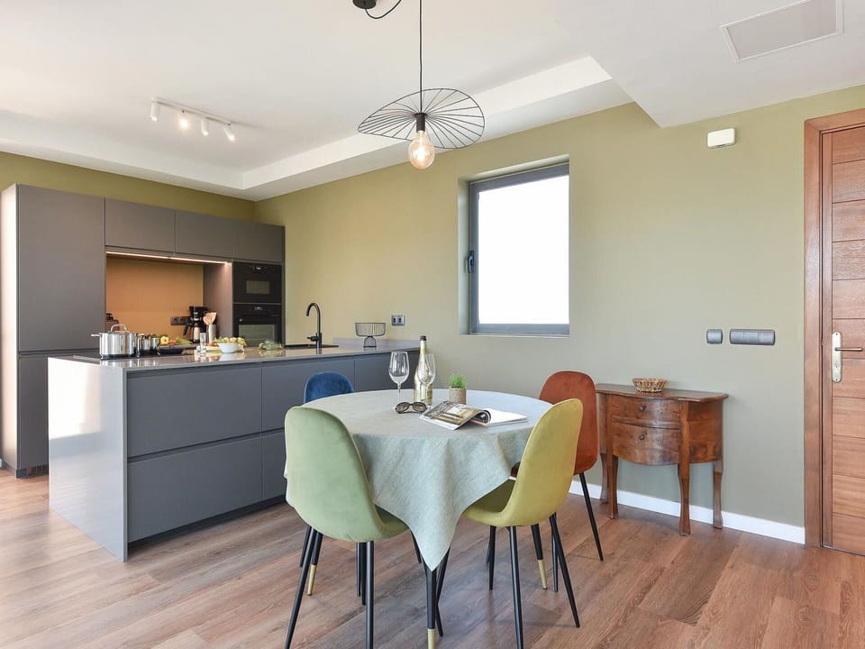 Table, Furniture, Property, Chair, Building, Wood, Window, Lighting, Interior Design, Kitchen & Dining Room Table