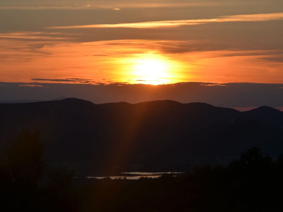 Cloud, Sky, Atmosphere, Afterglow, Natural Landscape, Mountain, Orange, Red Sky At Morning, Highland, Sunlight