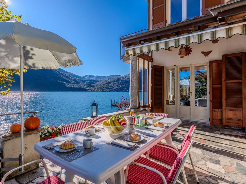 Table, Water, Property, Building, Furniture, Window, Sky, Azure, Chair, Interior Design