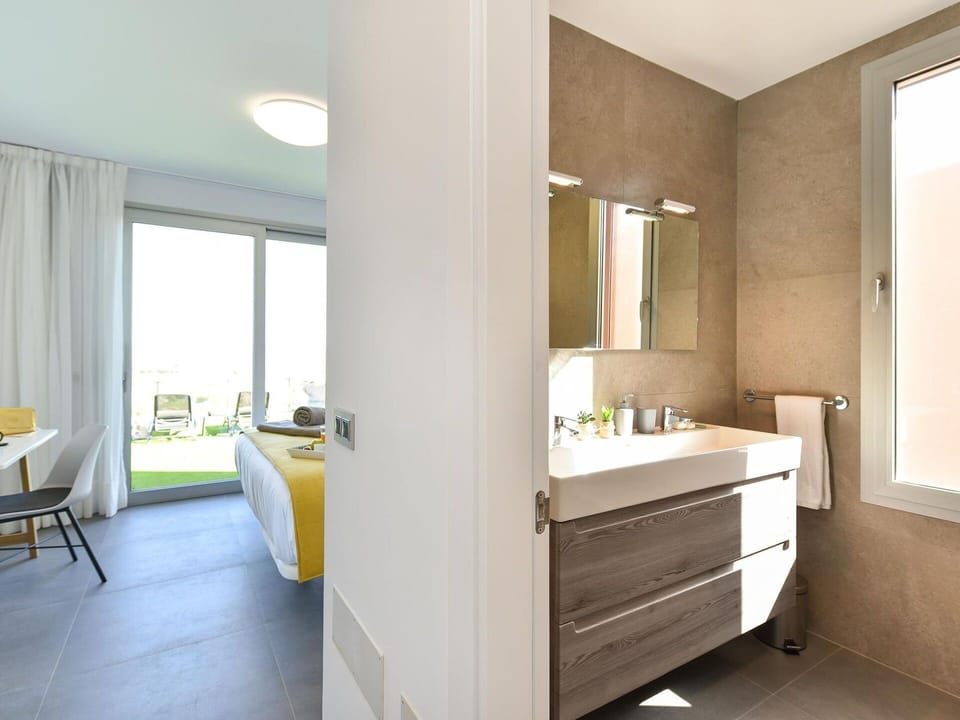Furniture, Property, Building, Window, Table, Cabinetry, Interior Design, Comfort, Wood