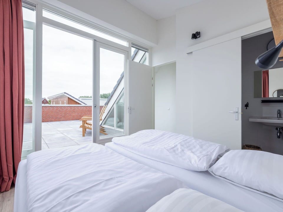 Apartment, Daylighting, Balcony