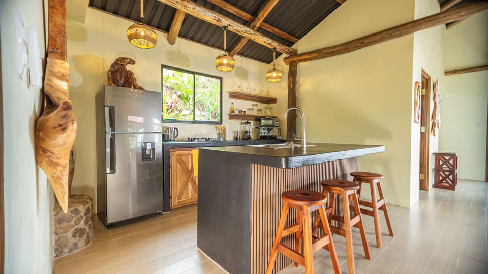 Family Cabin | Private kitchen | Full-size fridge, microwave, stovetop, coffee/tea maker