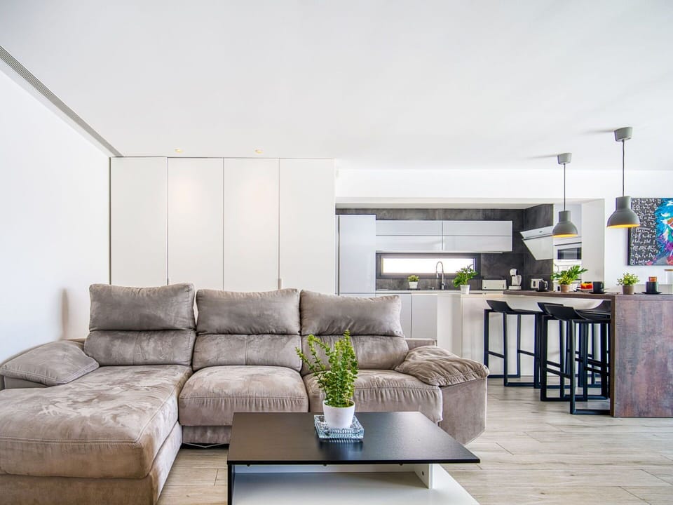 Furniture, Interior Design, Couch, Flooring, Floor, Wood, Room, Living Room, Ceiling, Home