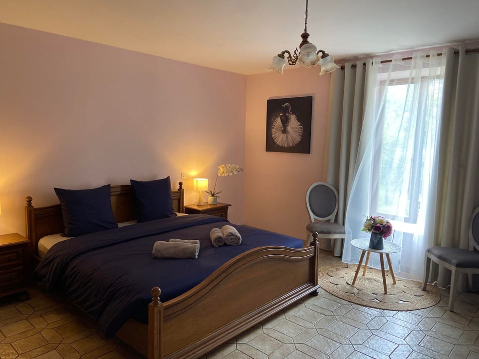 Family House | 3 bedrooms, free WiFi