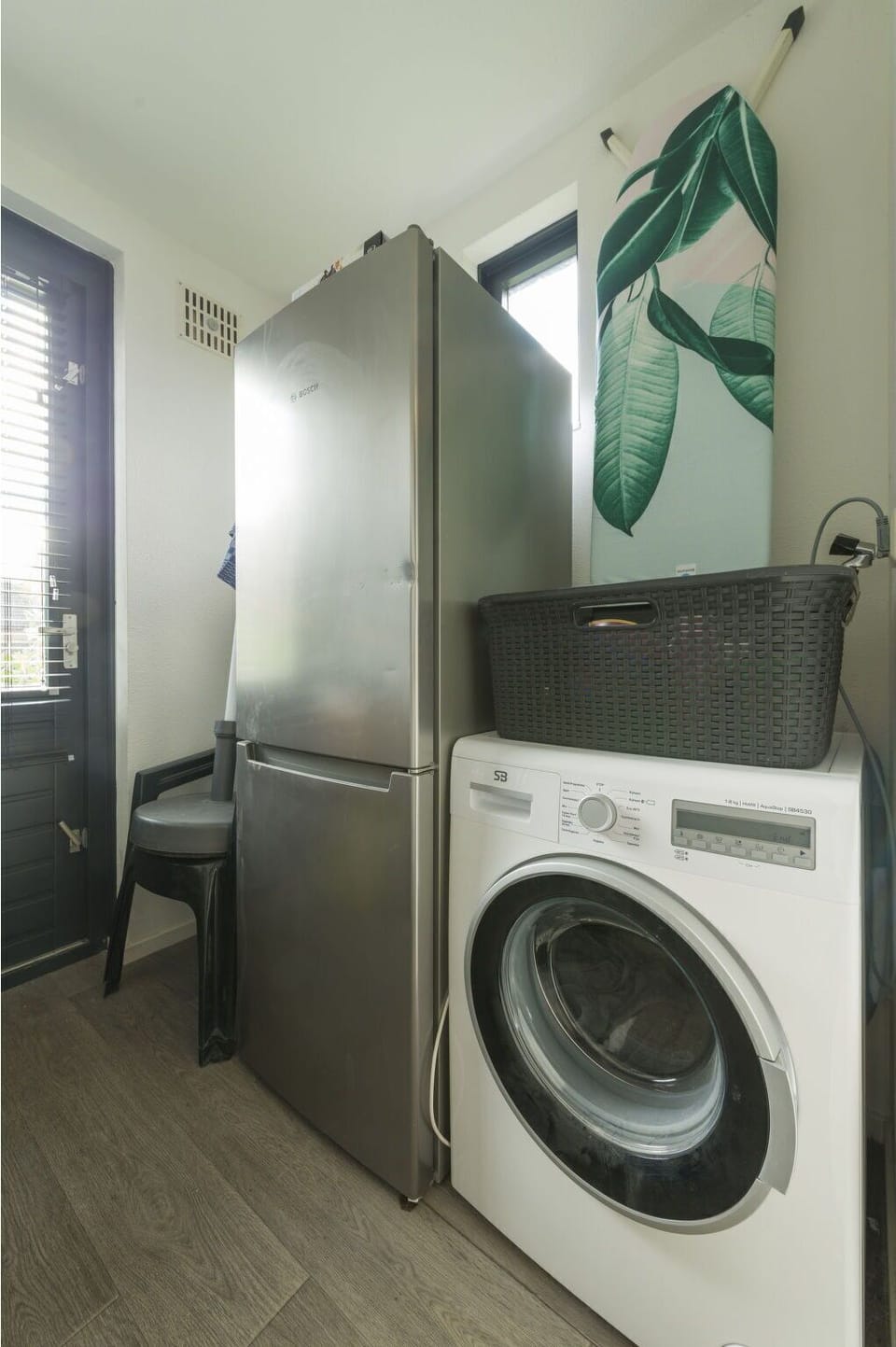 Laundry Room, Clothes Dryer, Washing Machine, Laundry, Home Appliance, Window Blind, Flooring, Floor, Window