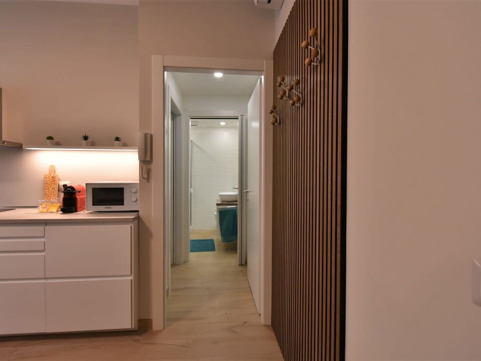 Cabinetry, Building, Wood, Countertop, Flooring, Floor, House, Drawer, Hardwood, Door