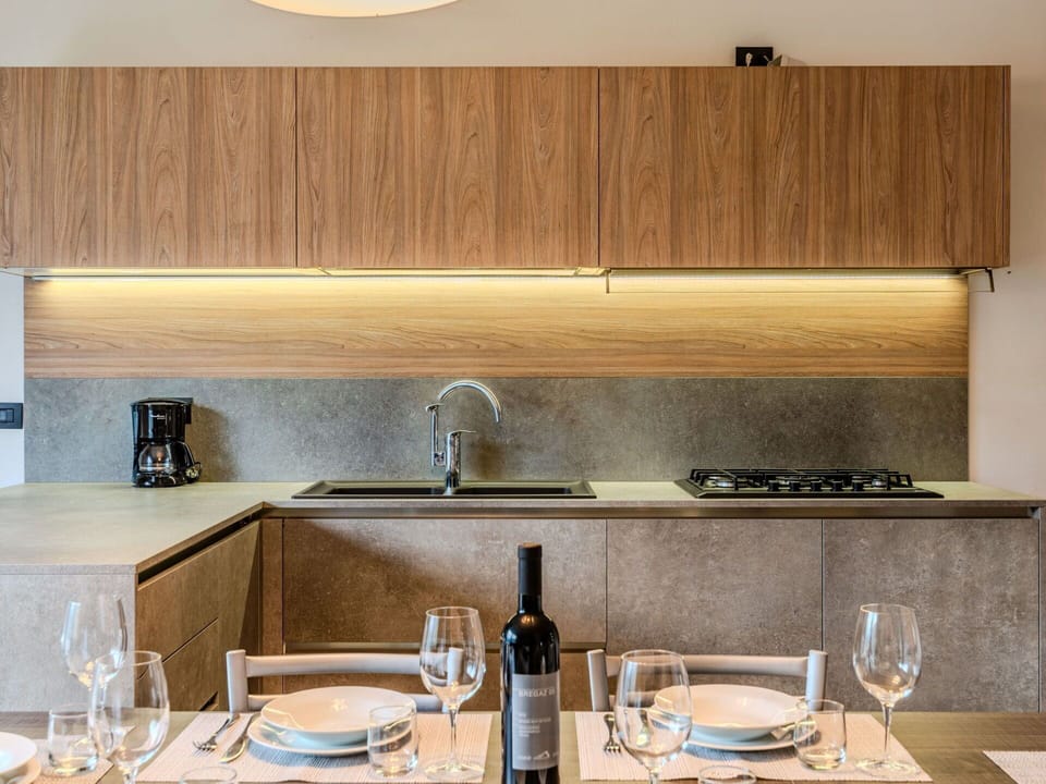 Brown, Cabinetry, Countertop, Kitchen Sink, Tap, Sink, Kitchen, Building, Wood, Plumbing Fixture