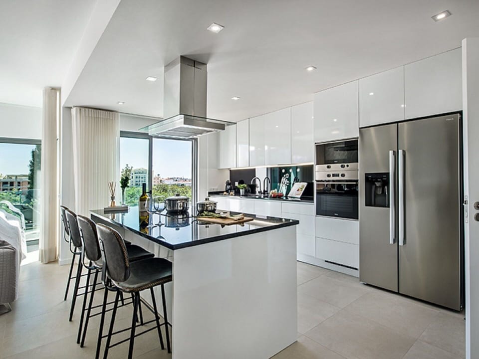 Cabinetry, Furniture, Countertop, Building, Kitchen Appliance, Table, Kitchen, Wood, Home Appliance, Kitchen Stove