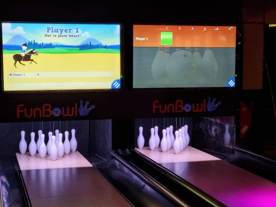 Light, Sports Equipment, Flat Panel Display, Technology