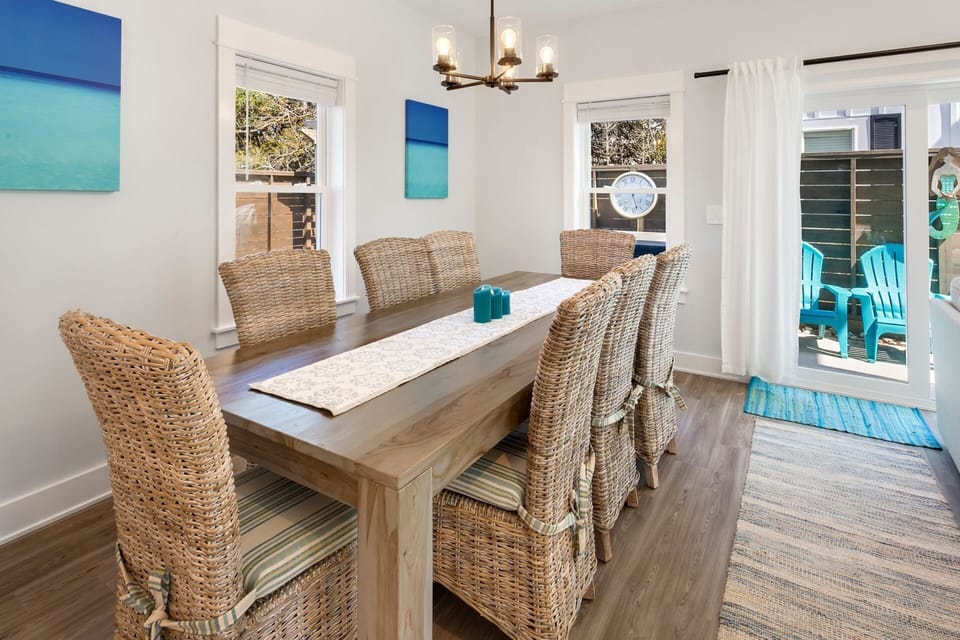 Enjoy a delicious meal together in the Dining Area with tasteful decor and plenty of space!