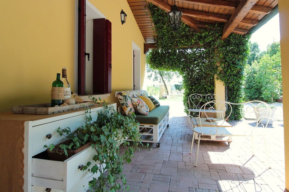 Autumn, Balcony / Terrace / Patio, Spring, Summer