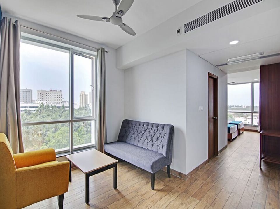 Deluxe Room | Desk, free WiFi, bed sheets