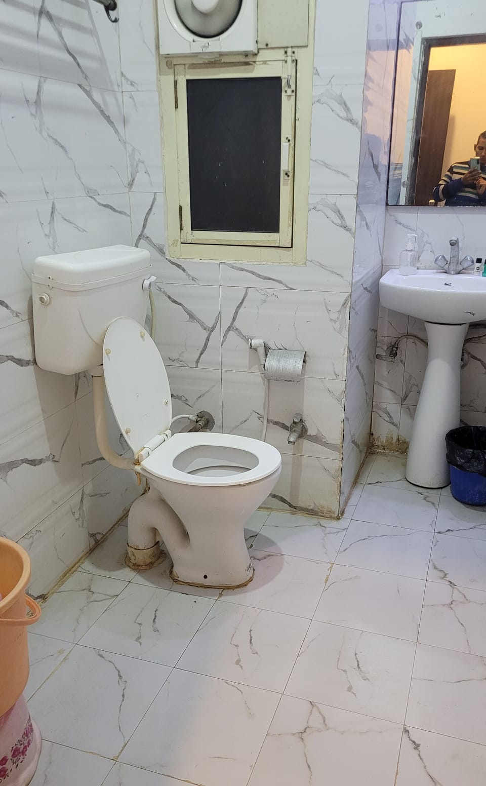 Standard Room | Bathroom