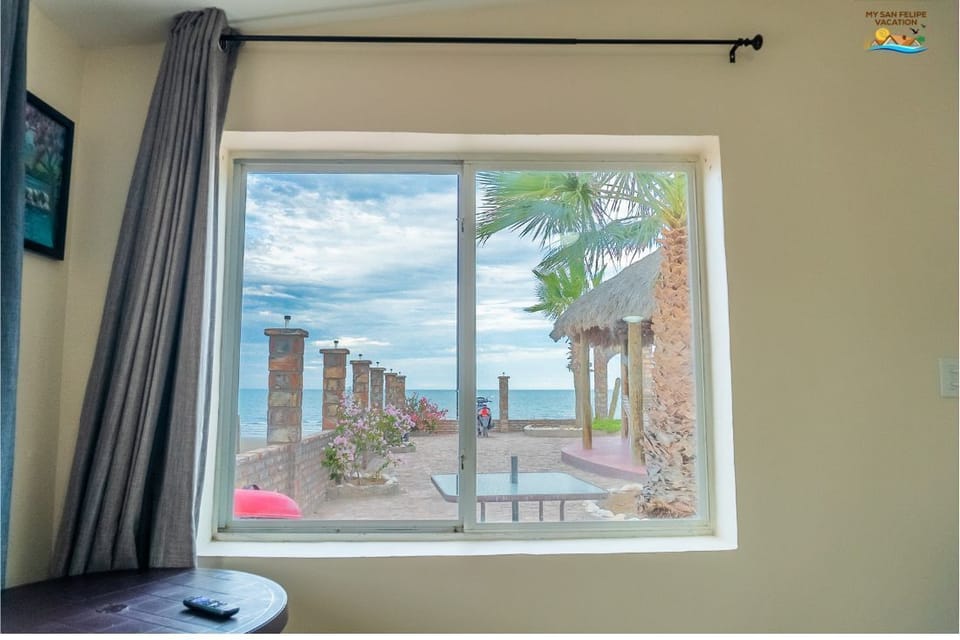 Feel the fresh Sea of Cortez breeze through open windows at Rancho Percebu Vacation Rental Studio, San Felipe Baja California Mexico. Natural airflow & stunning views all day long!