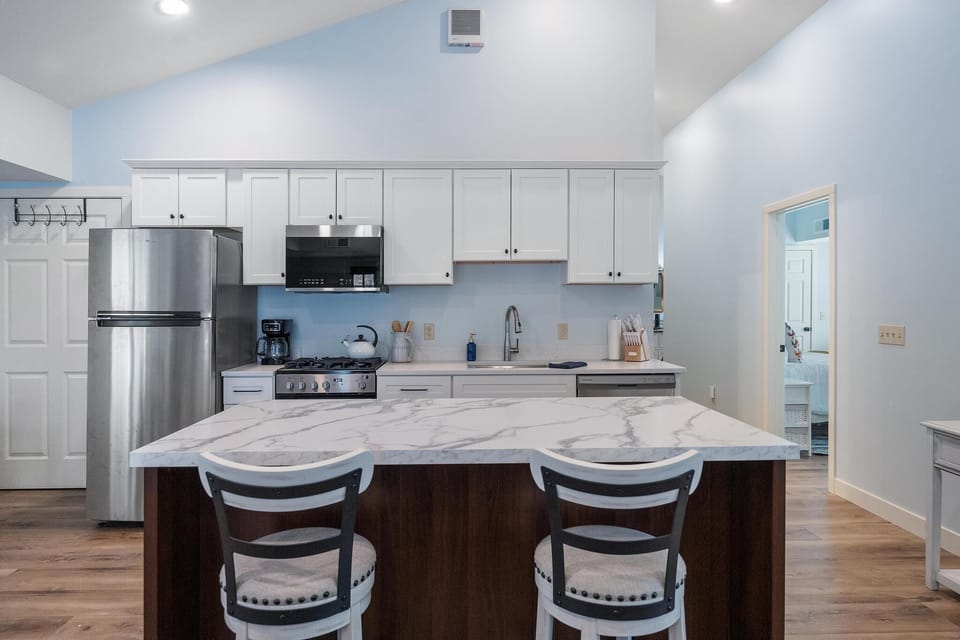 Spacious Kitchen with Large Island