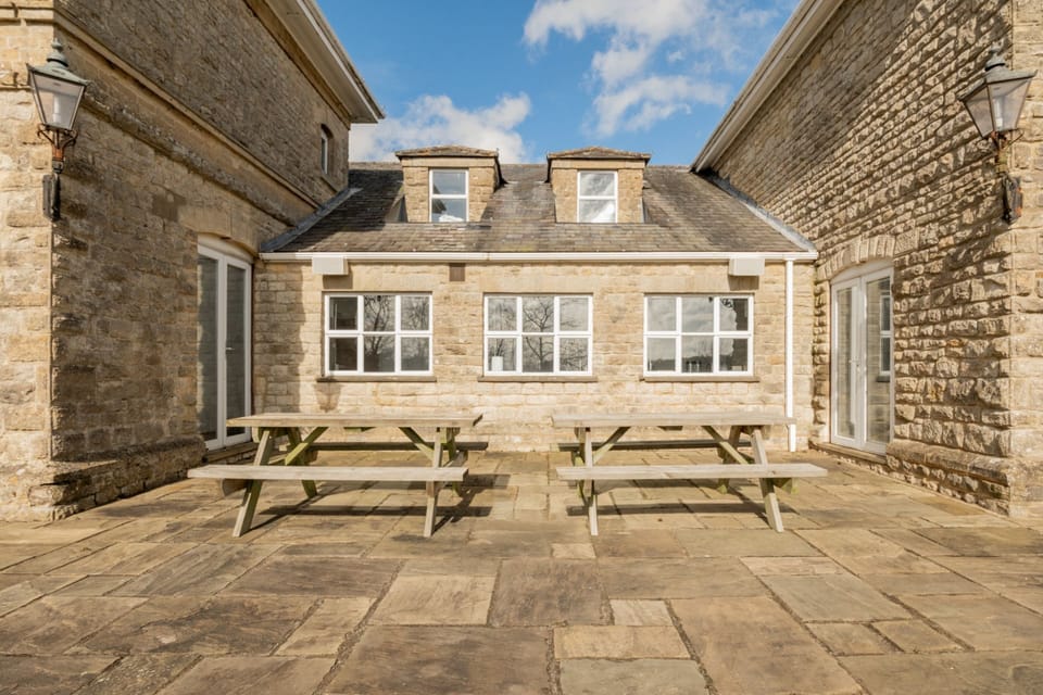 Walltree House - StayCotswold
