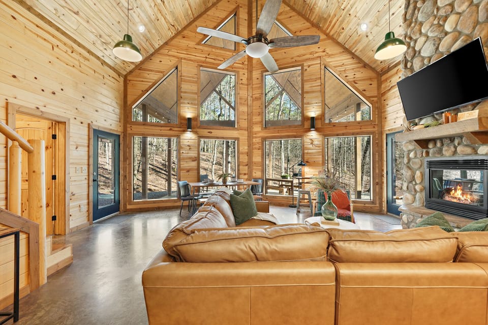 Your group will love the spaciousness of the living area.