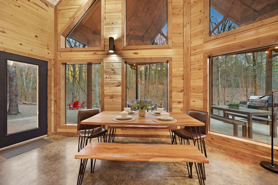 Dine at the dining table for 8 and experience a glorious view of nature.
