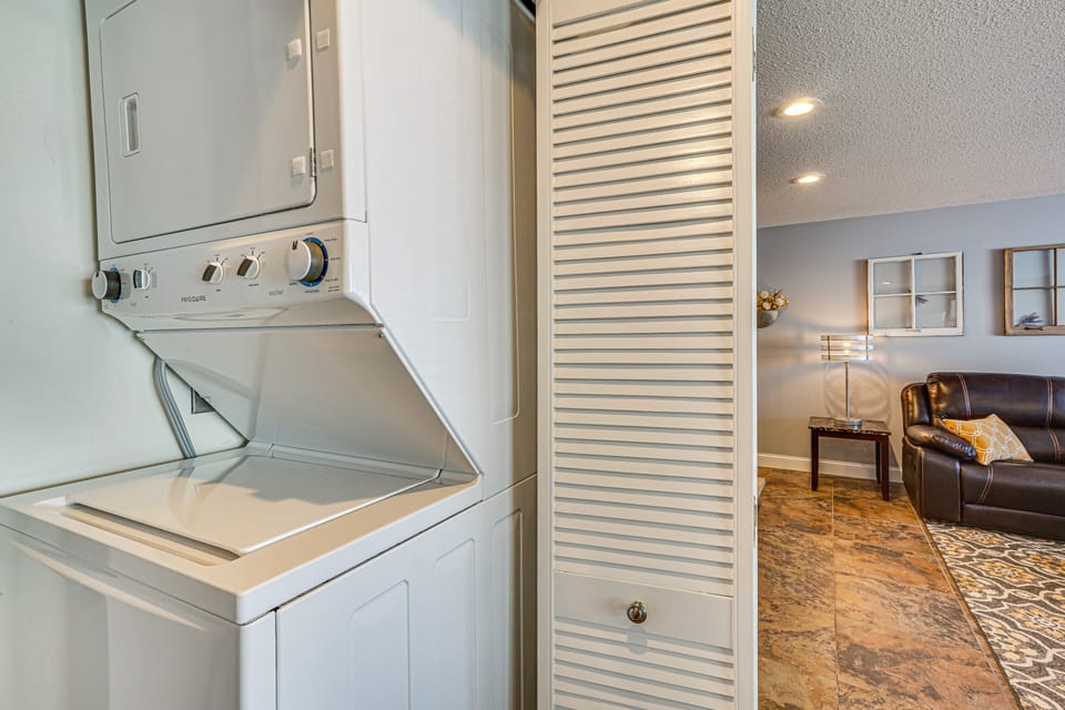 Washer & Dryer