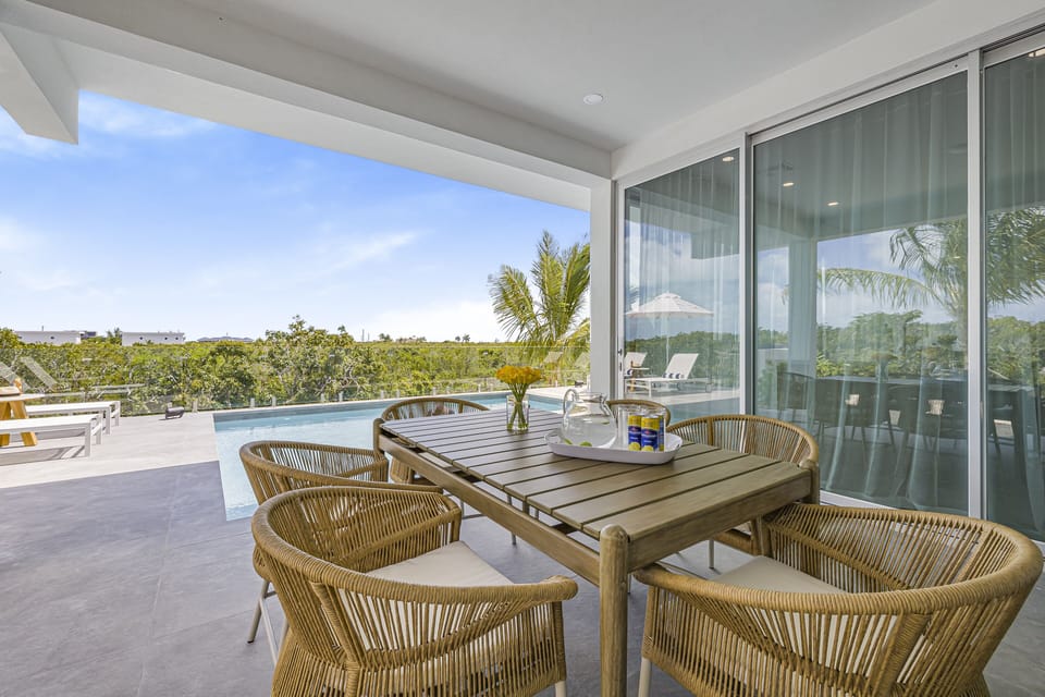 Outdoor Dining Area